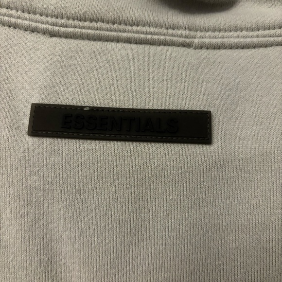 Essentials fear of god green ish grey fleece lined pullover - Picture 3 of 4